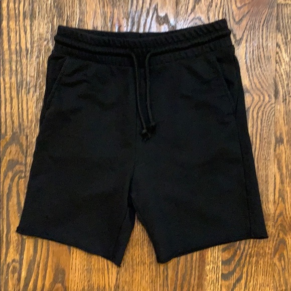 H&M shorts - Picture 2 of 3